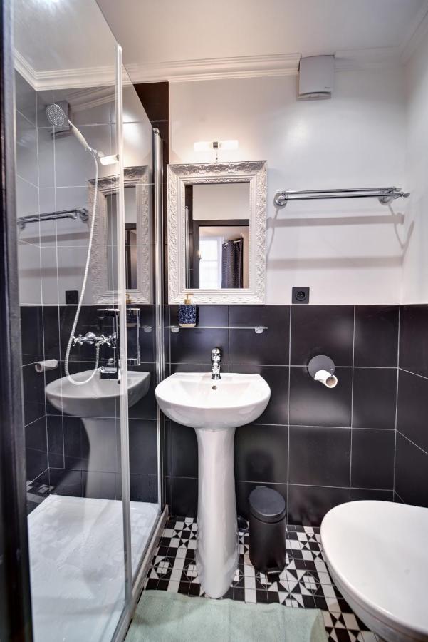 Les Petits Boudoirs De Savoie Apartment Chambery Bagian luar foto